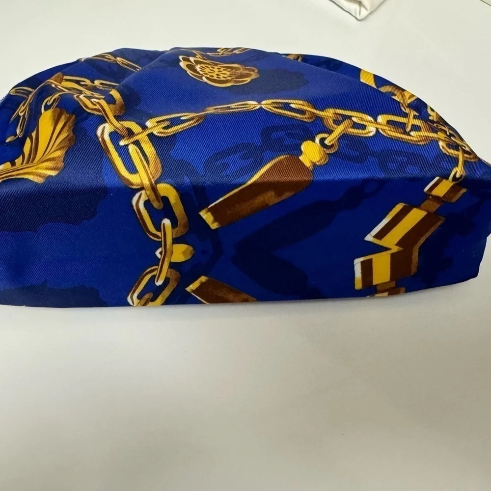 Estee Lauder Cosmetics Toiletries‎ Bag Blue And Gold New 4 PC Set